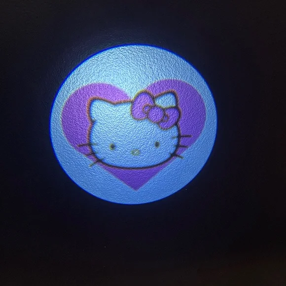 Hello Kitty Wall Projector - Picture 2 of 2
